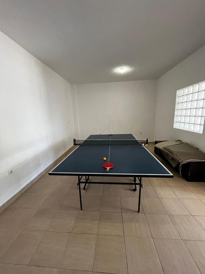 Orange Tree Garden Apartment โตรกีร์ ภายนอก รูปภาพ