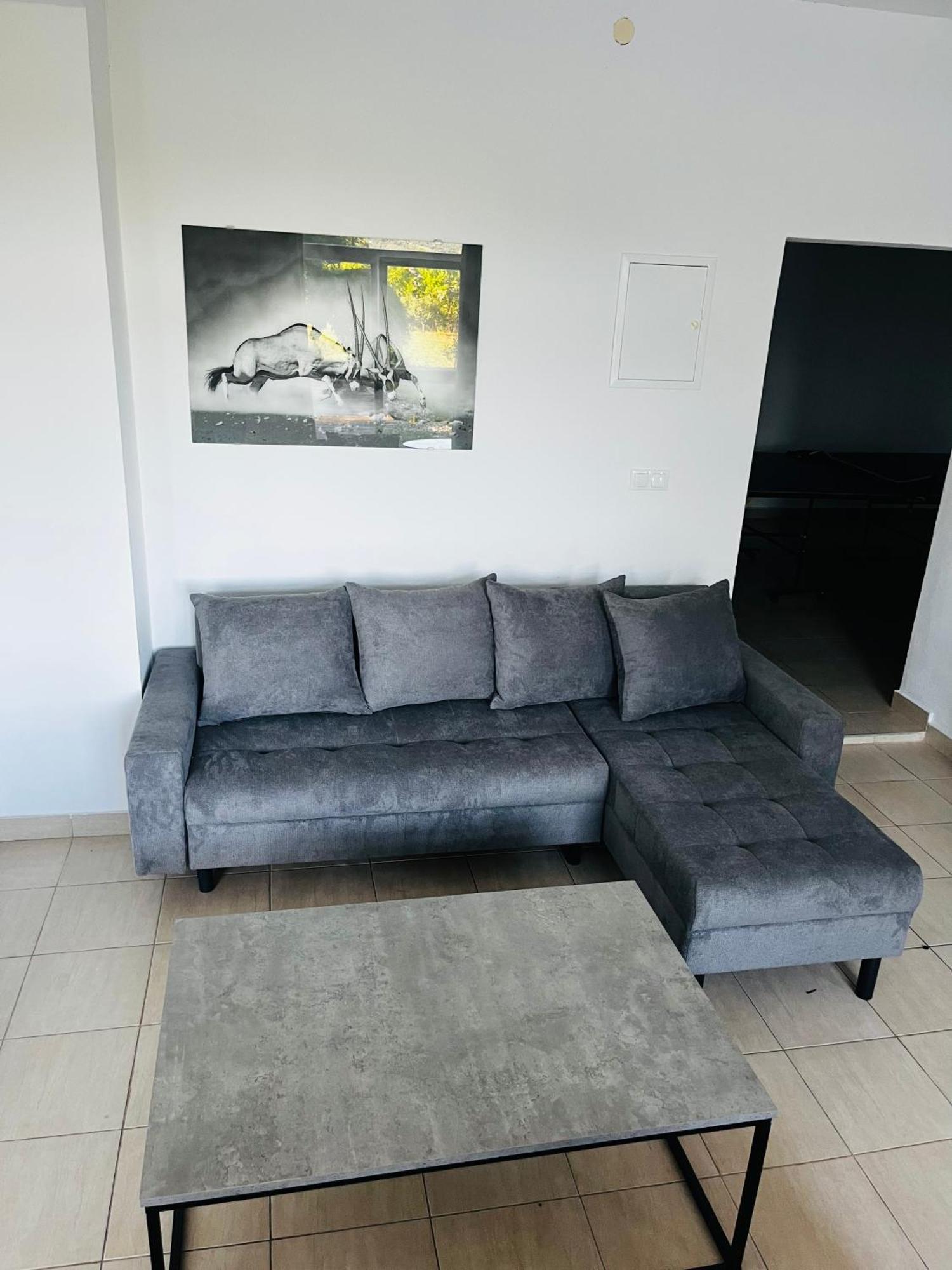 Orange Tree Garden Apartment โตรกีร์ ภายนอก รูปภาพ